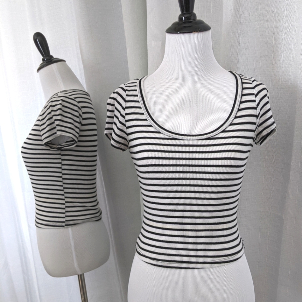 Timing black and white striped scoop neck crop top